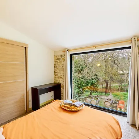 Villa Domaine-vignoble-piscine-jacuzzi-sauna Roquetaillade