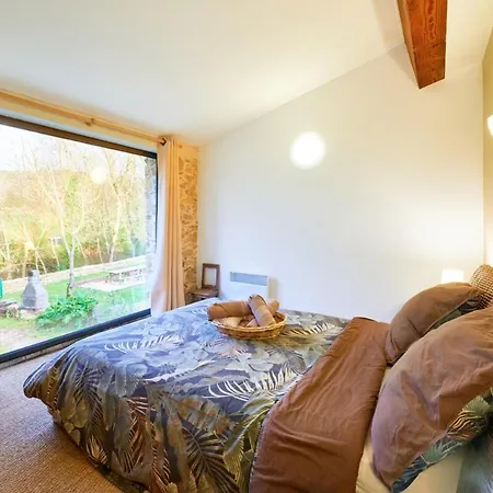 Domaine-vignoble-piscine-jacuzzi-sauna Roquetaillade