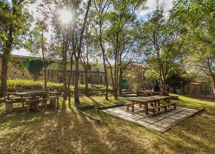 Domaine - Vignoble - Jacuzzi - Sauna - 14 A 18 Pers 펜션 *