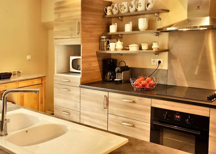 Domaine - Vignoble - Jacuzzi - Sauna - 14 A 18 Pers